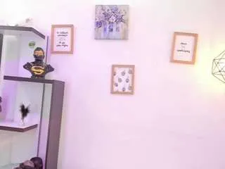 scarlette-davis on CamSoda