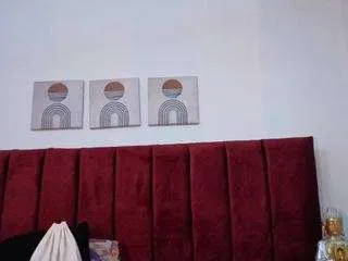 Freechat selena-castillo on CamSoda