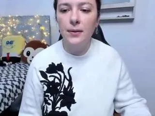 Freechat sensualitycouple on CamSoda