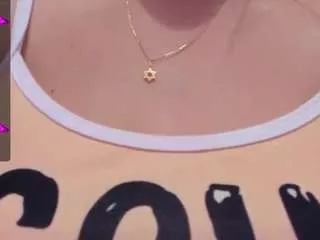 Freechat sensualitycouple on CamSoda