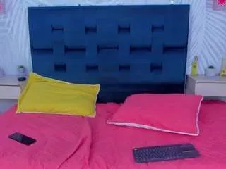 Offline sex-fuckhott on CamSoda