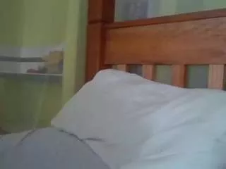 Offline sexykem01 on CamSoda