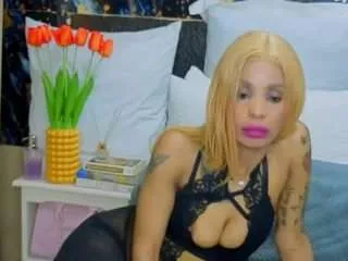 Offline sexynatashaxoxo on CamSoda