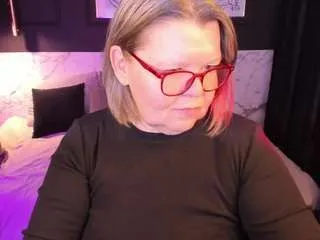 Offline shannonshine on CamSoda