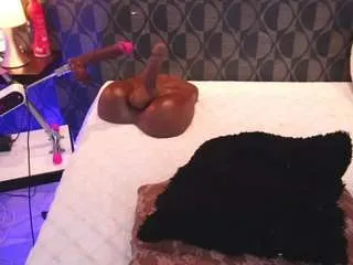 Offline sharomross on CamSoda