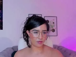 Offline sharon-breezee on CamSoda