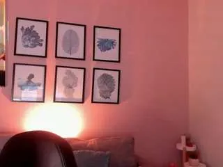 Offline sheyla-hills on CamSoda