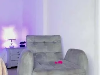 Offline shizuka-84 on CamSoda