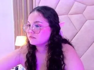 Offline shylysweet on CamSoda