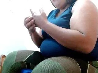 Freechat smallgiorgina9 on CamSoda