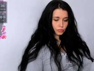 Freechat snow-doll on CamSoda