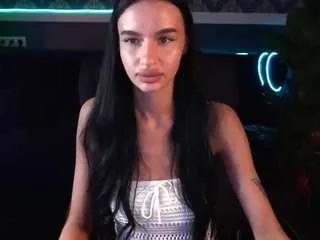 Offline snowwhiteee on CamSoda