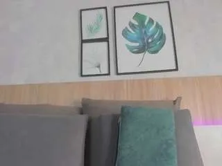 Offline sofiaa-gonzales on CamSoda