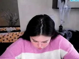 Offline sophia-olsen-16 on CamSoda