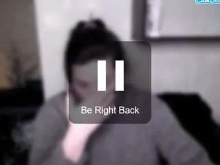 Offline sophia-olsen-16 on CamSoda