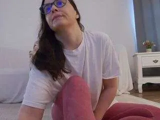 Offline sophieerain on CamSoda