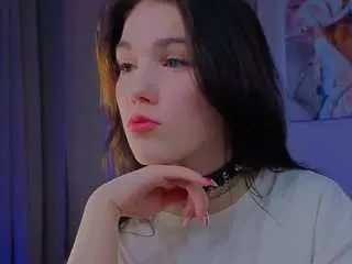 Offline sophieskyangel on CamSoda