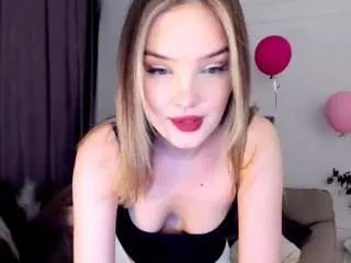 Offline sophiesmithe on CamSoda
