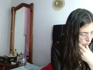 Offline sophiieelee on CamSoda