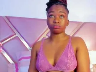 Offline sophiiesinclair on CamSoda