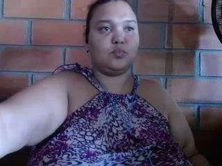 Freechat star-red-cams on CamSoda