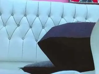 Offline stronger-boy on CamSoda