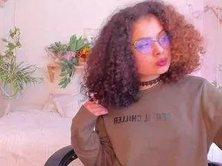 Freechat susanbluee on CamSoda