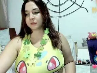 Away suzygamingfairy on CamSoda