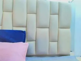 Freechat sweet-amye on CamSoda