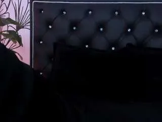 Freechat sweet-ariadnaaa on CamSoda