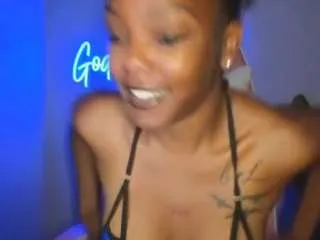 Offline sweetkaylee123 on CamSoda