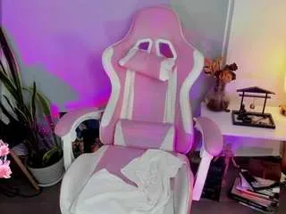 Offline tamara-m on CamSoda