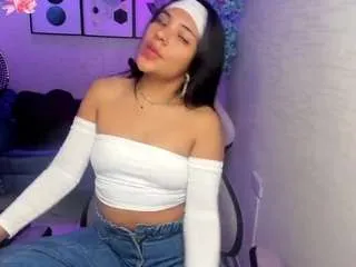 Freechat tammypetit on CamSoda