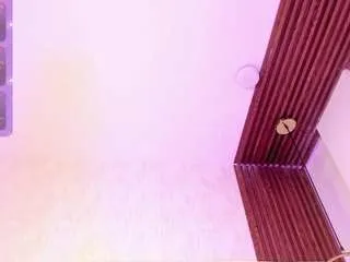 Freechat tanishagolden on CamSoda