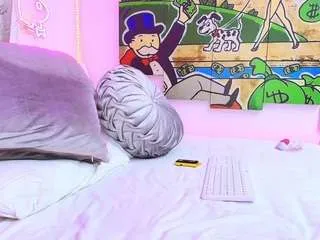 Freechat tattoo-baby-xxx on CamSoda