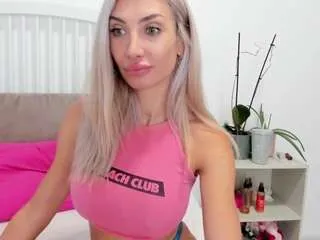 Offline tatyanalove on CamSoda