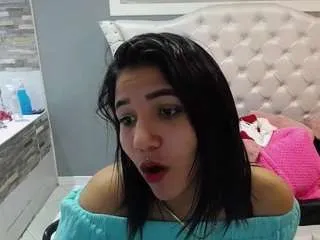 Freechat taylorolsen on CamSoda