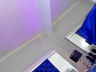 Offline tessa-mancini on CamSoda