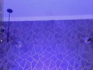 Offline thamara-angels1 on CamSoda