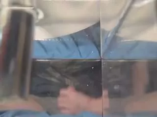 Freechat thatishuge on CamSoda