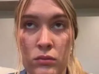 Offline thelittlebambii on CamSoda