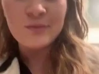 Offline thelittlebambii on CamSoda