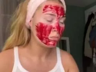 Offline thelittlebambii on CamSoda