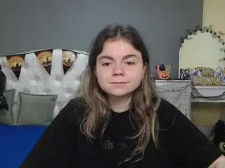 Offline tinaredly on CamSoda