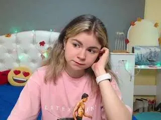 Offline tinaredly on CamSoda