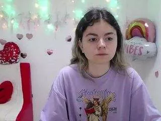 Offline tinaredly on CamSoda