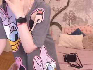 Offline trishadavis on CamSoda