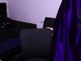 Offline tsukicherry on CamSoda