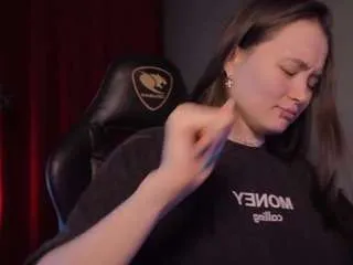 Offline u-kinky on CamSoda