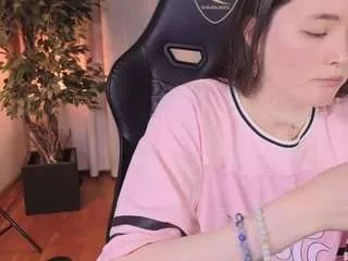 Offline u-kinky on CamSoda